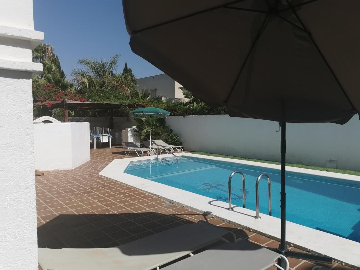 Villa Palomayor Вера Екстериор снимка