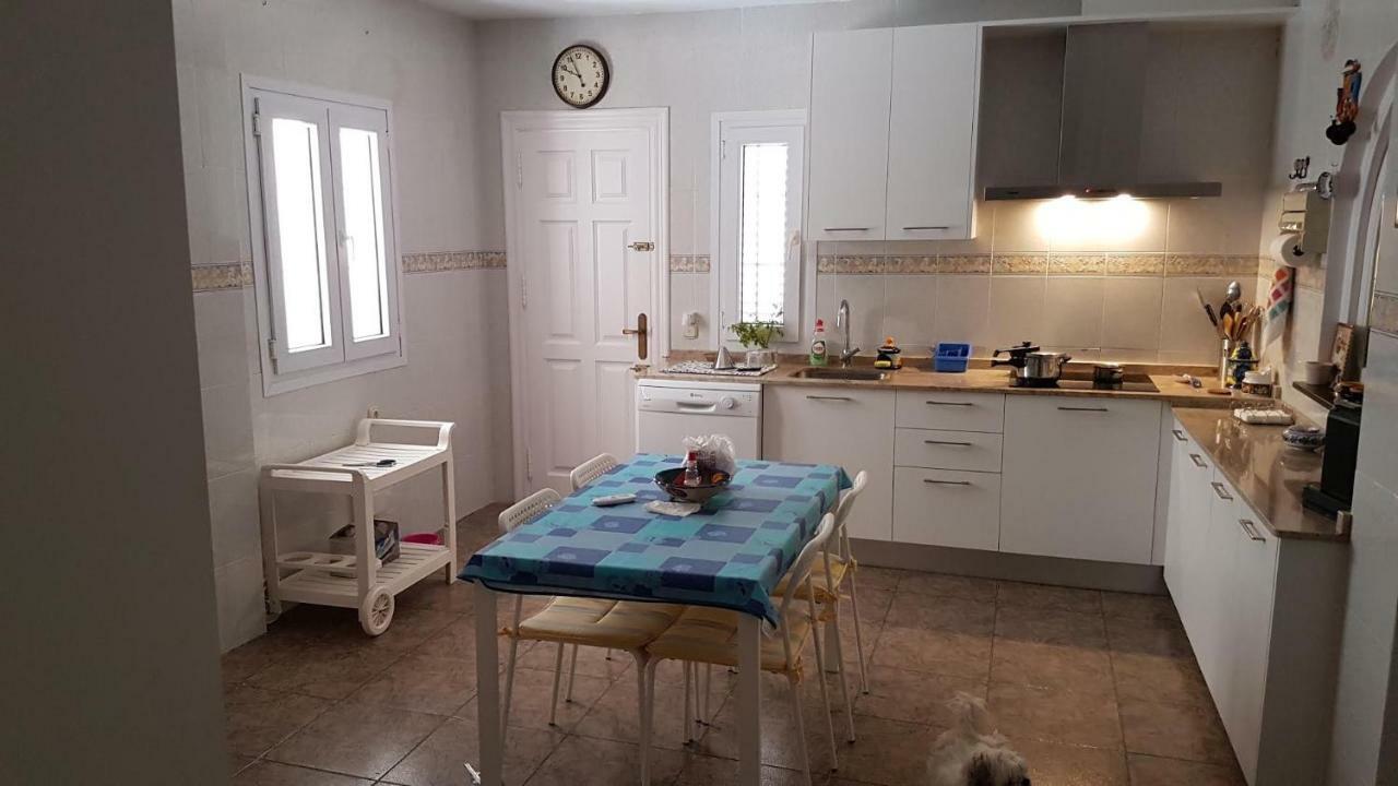 Villa Palomayor Вера Екстериор снимка